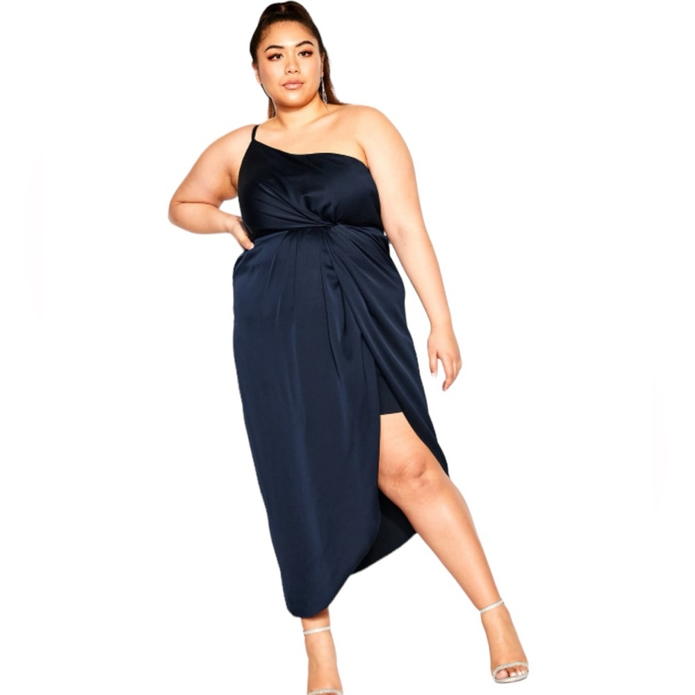 City Chic Sensual Dress In Navy Size 14
